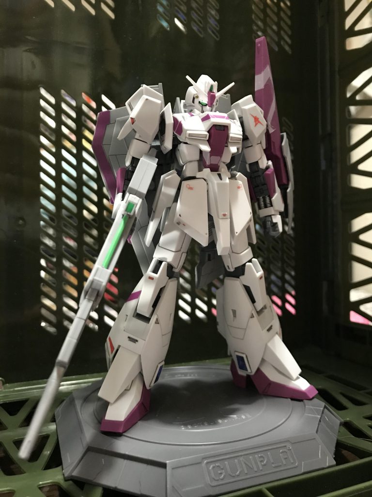 部分塗装にデカールちょい足し。