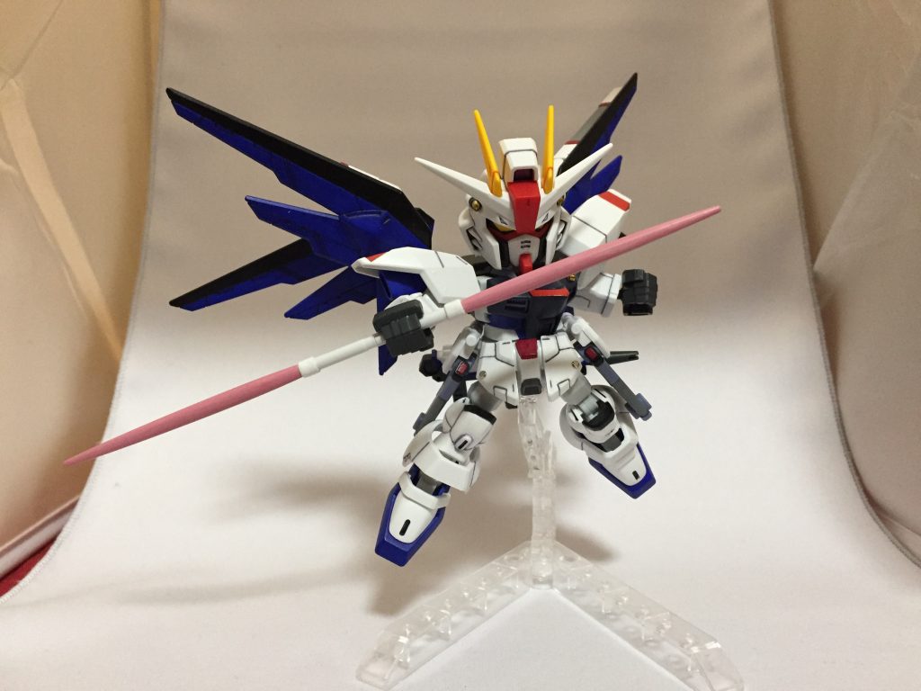 CSフレームのバランスは小顔で頭身が高いので、あまり好みでは無かったのですが、フリーダムやユニコーン辺りから抜群に良くなったように思います。