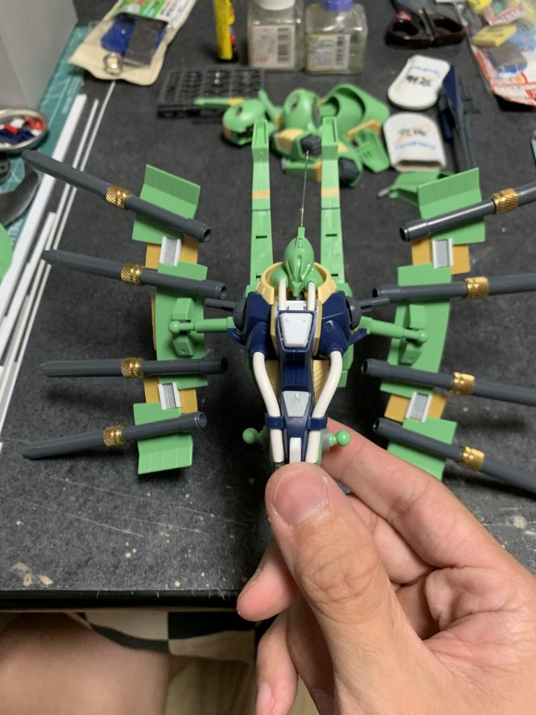 バックパックは切り刻んでみました♪