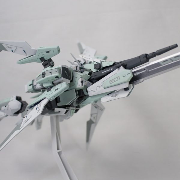 HG GUNDAM AGE-Ⅱ REGALIA