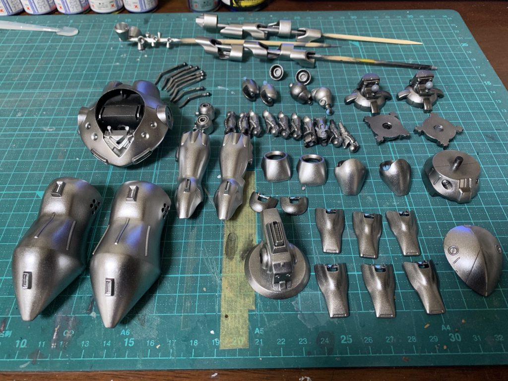 下地はシルバーを少し濃いめに❗️