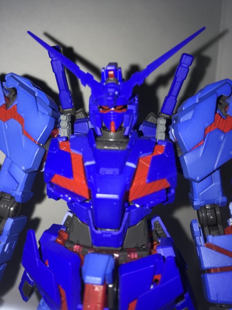 サイコフレーム赤にしましたが
ニムバスの2号機みたいな雰囲気ですね