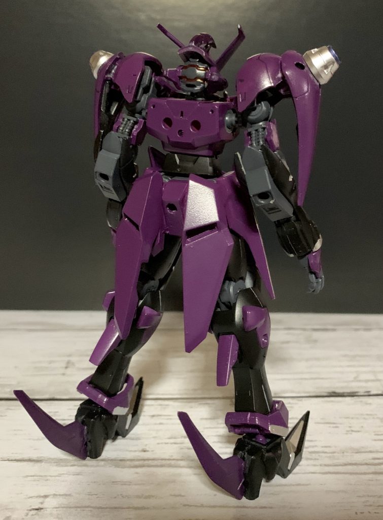 機体背面
追加ユニットの装備が可能