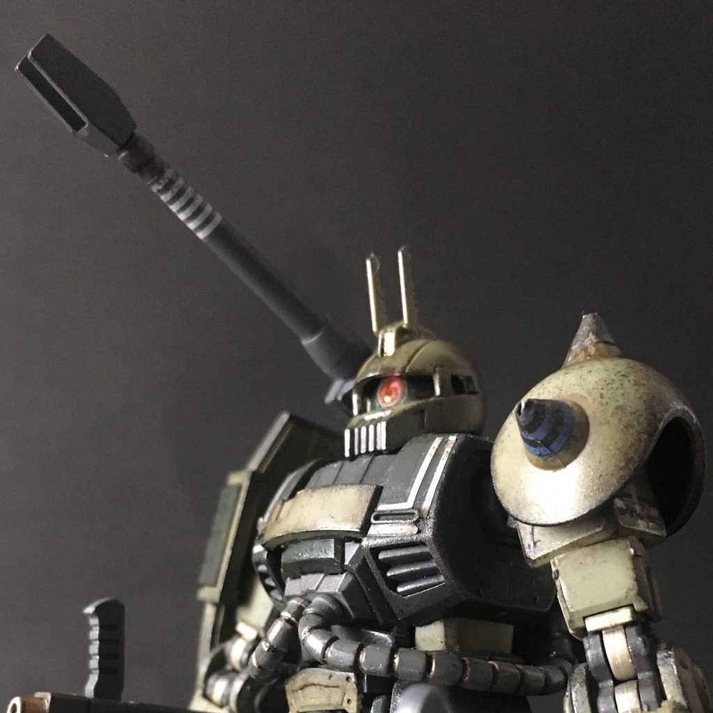 モノアイはHアイズを穴あけてはめ込んでます。選択式のアンテナは可愛いラビットタイプ🐰で。