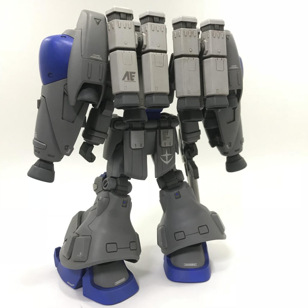 後部スカートも延長しています。