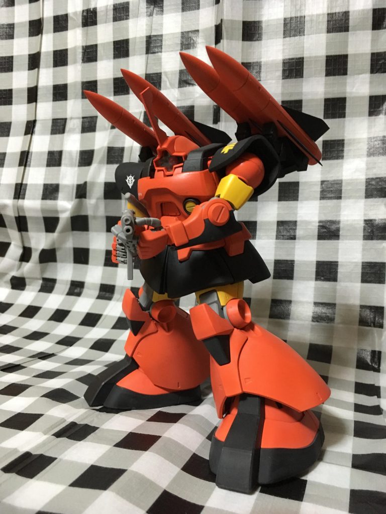 グレイドム–3枚目/制作者：倉地