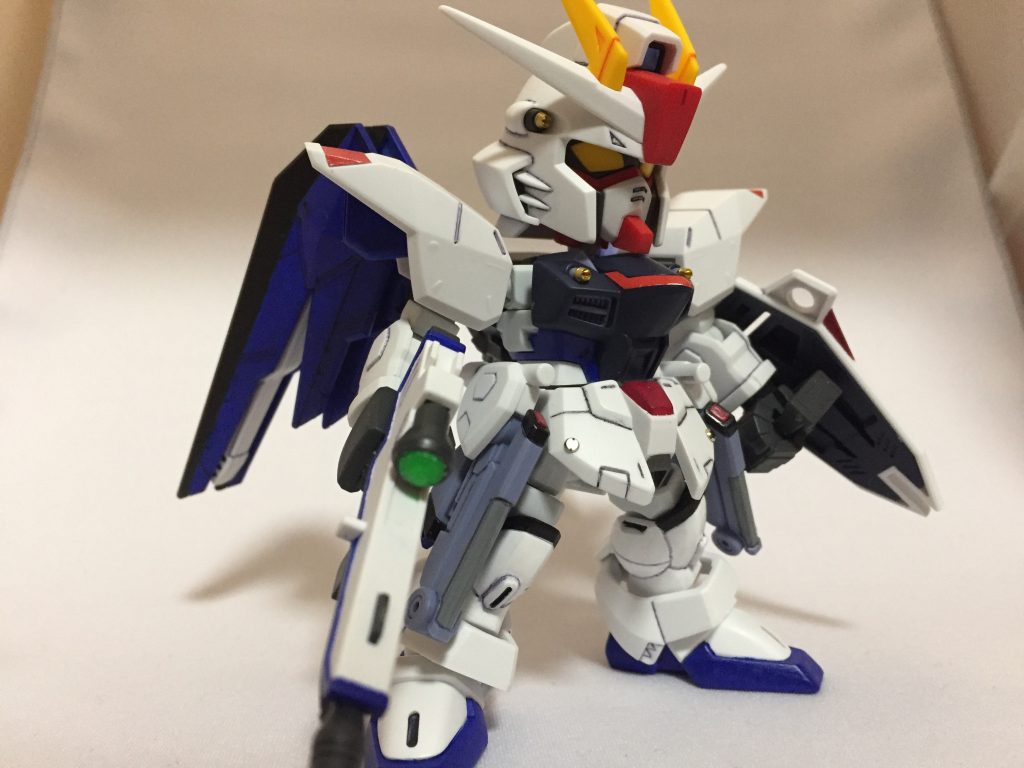 分かりにくいですが、各所金属パーツでディテールアップとＨアイズ化しています。