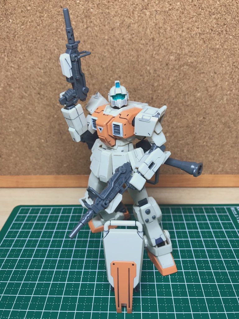 全部盛り(ビームサーベルは納刀中)