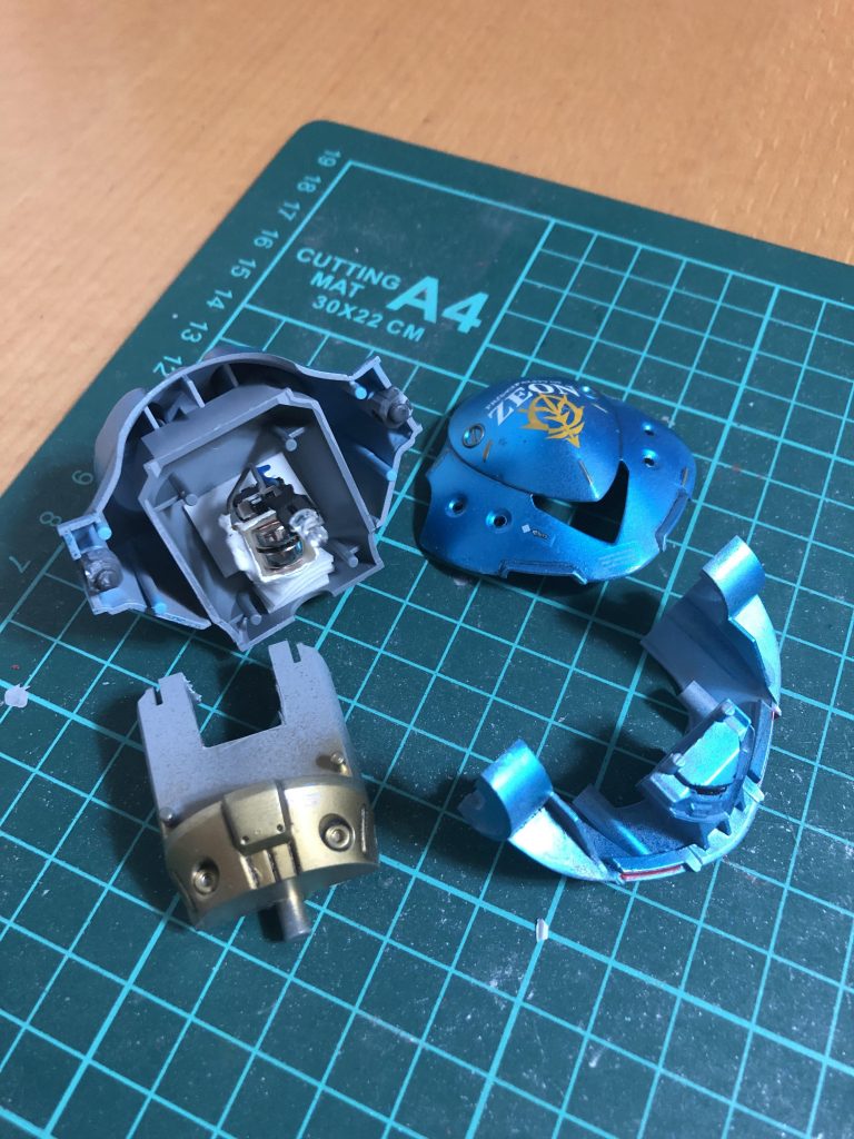 LED内蔵して〜。