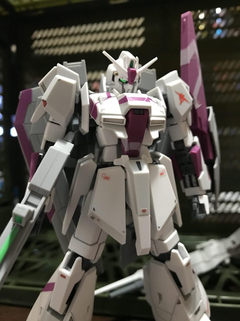 Zガンダム ３号機–6枚目/制作者：真樹京介