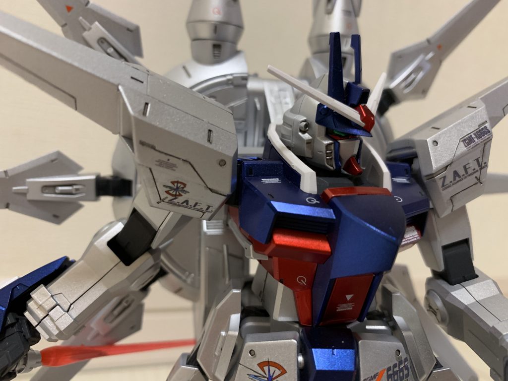 レジェンドガンダム–2枚目/制作者：クロニクル