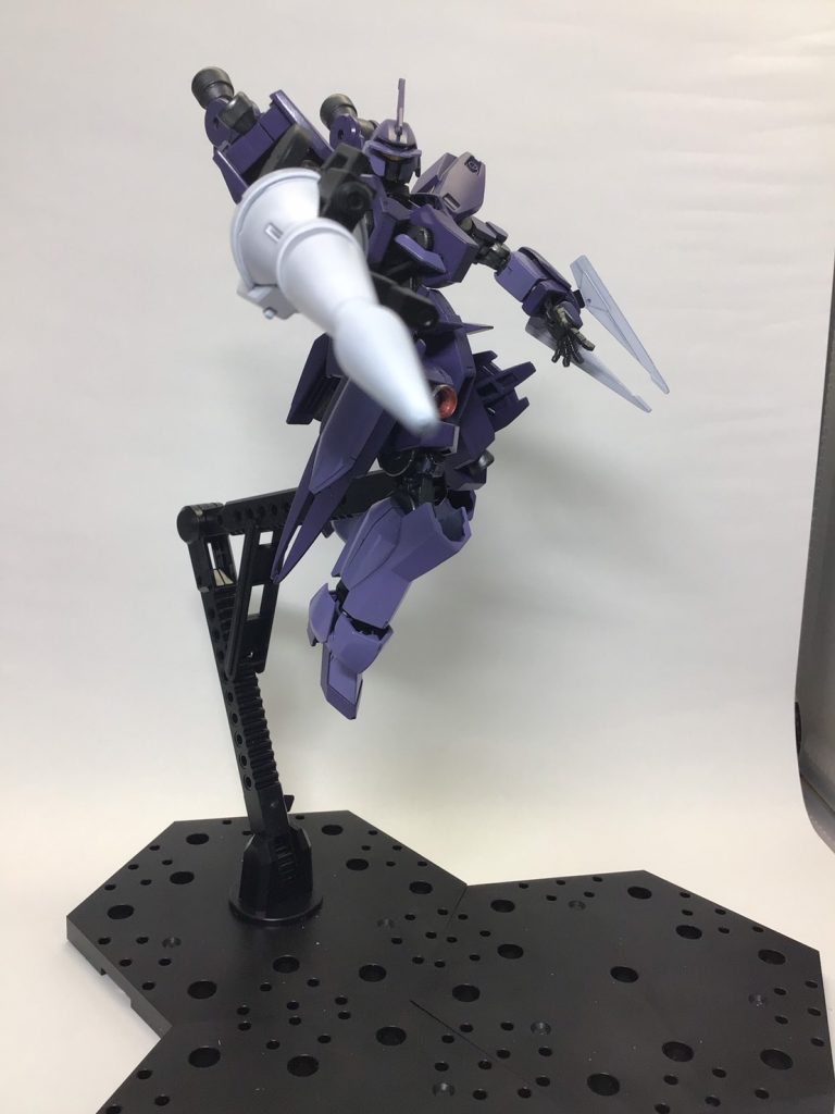 シュヴァルベグレイズ(ガエリオ機)–3枚目/制作者：聖狸