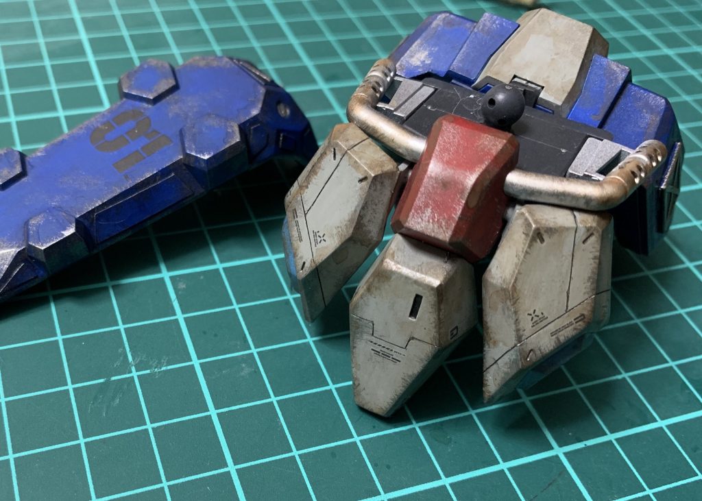 ‪今回のウェザリング‬
‪シルバーでドライブラシ→ブラックでウォッシング→黒鉄色とカッパーでドライブラシ→ブラウンでウォッシング→ブラウンでチッピング‬をしております。