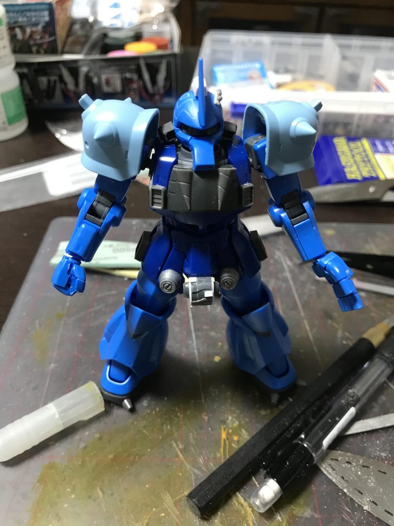 グフに切ったり、貼ったりしただけ