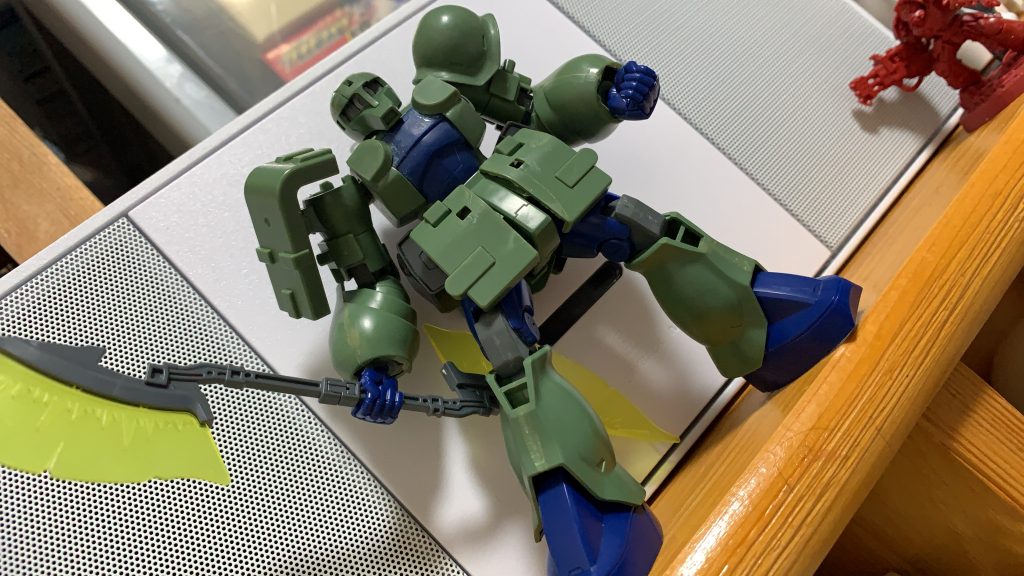 おおもとはもっと野暮ったかったんだけど、こっちも現地改修の作業用急造機みたいでいいよね?