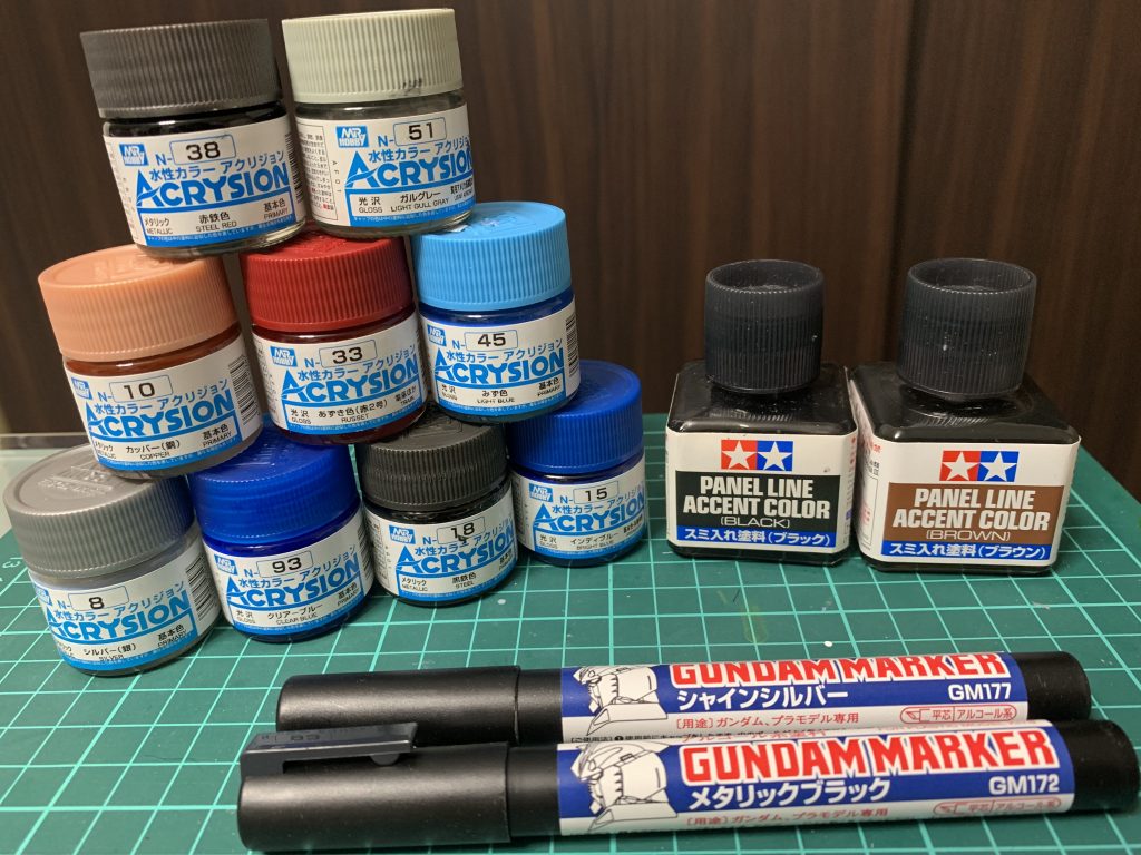 今回使った全ての塗料になります。