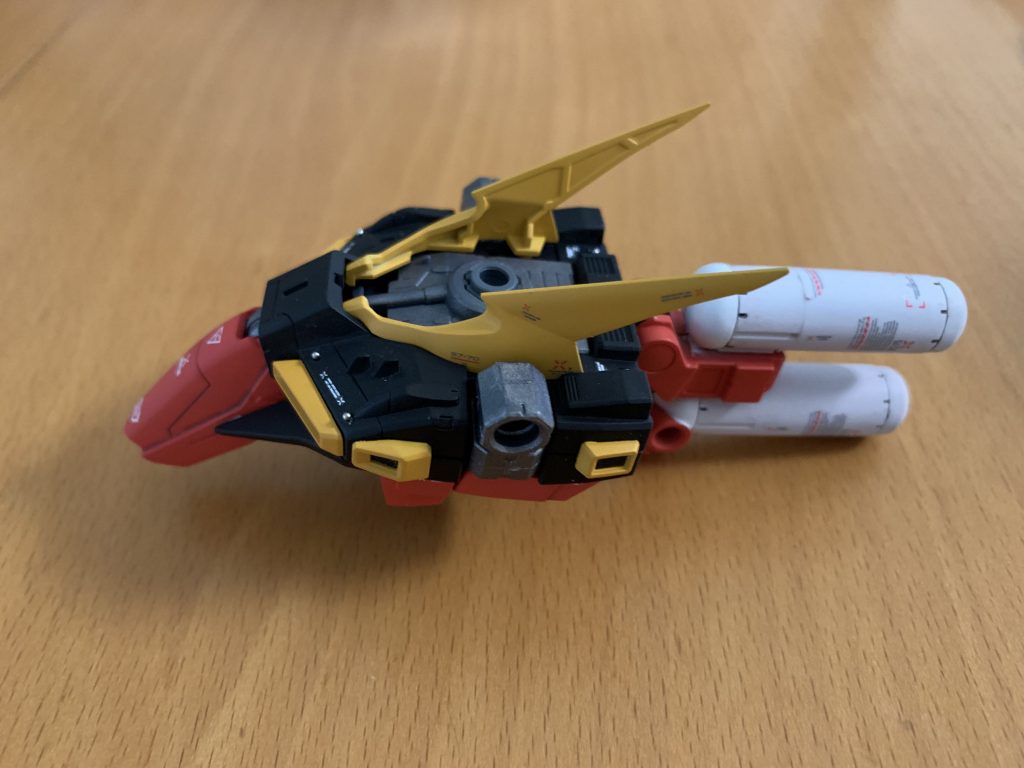 可変機っぽい胴体
完成品もいいけど、部位ごとにの写真も良いですよね