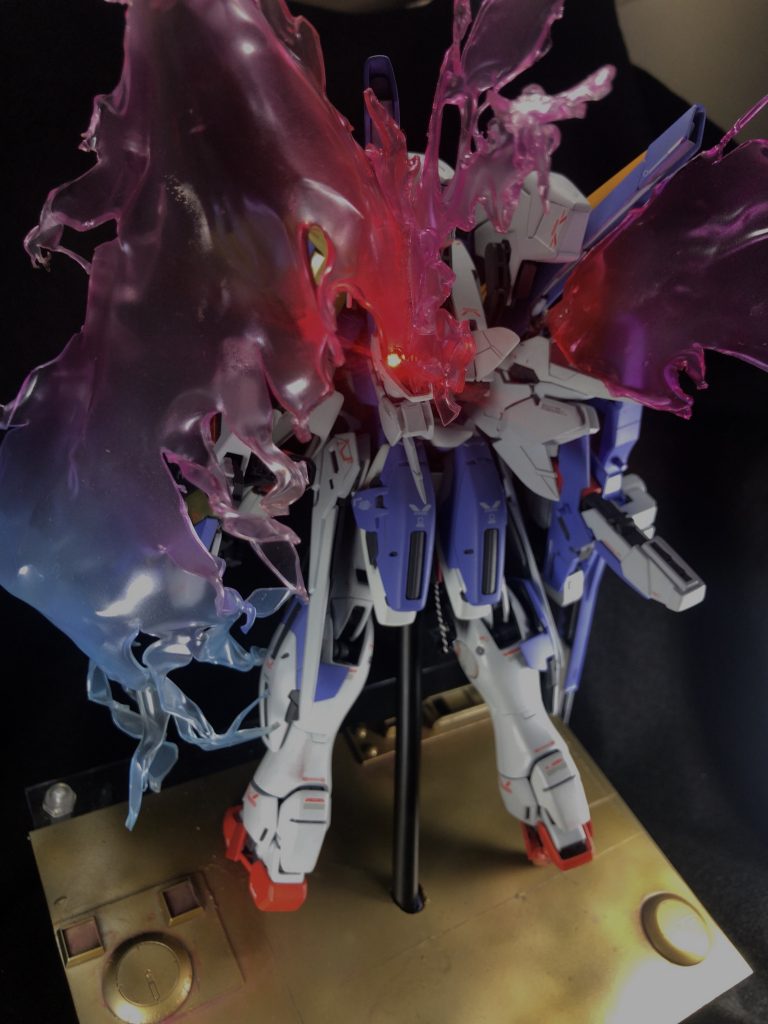 ミノフスキードライブユニットにもLEDを仕込みました(´∀｀)