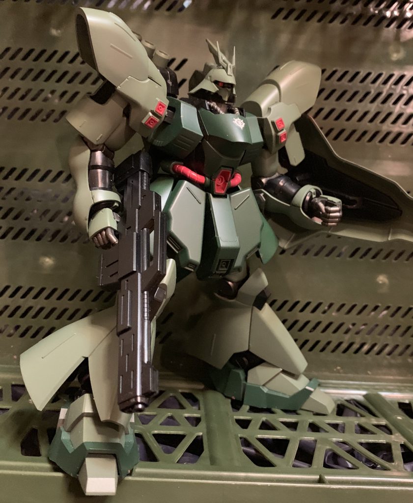 HGUC サザビー–2枚目/制作者：じゅーきち