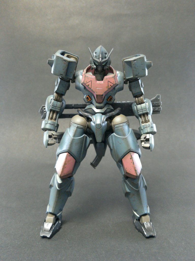 頭部:キマリストルーパー
胴体、腰部:ダハック
腕部:ヴィダール
脚部:百錬、漏影