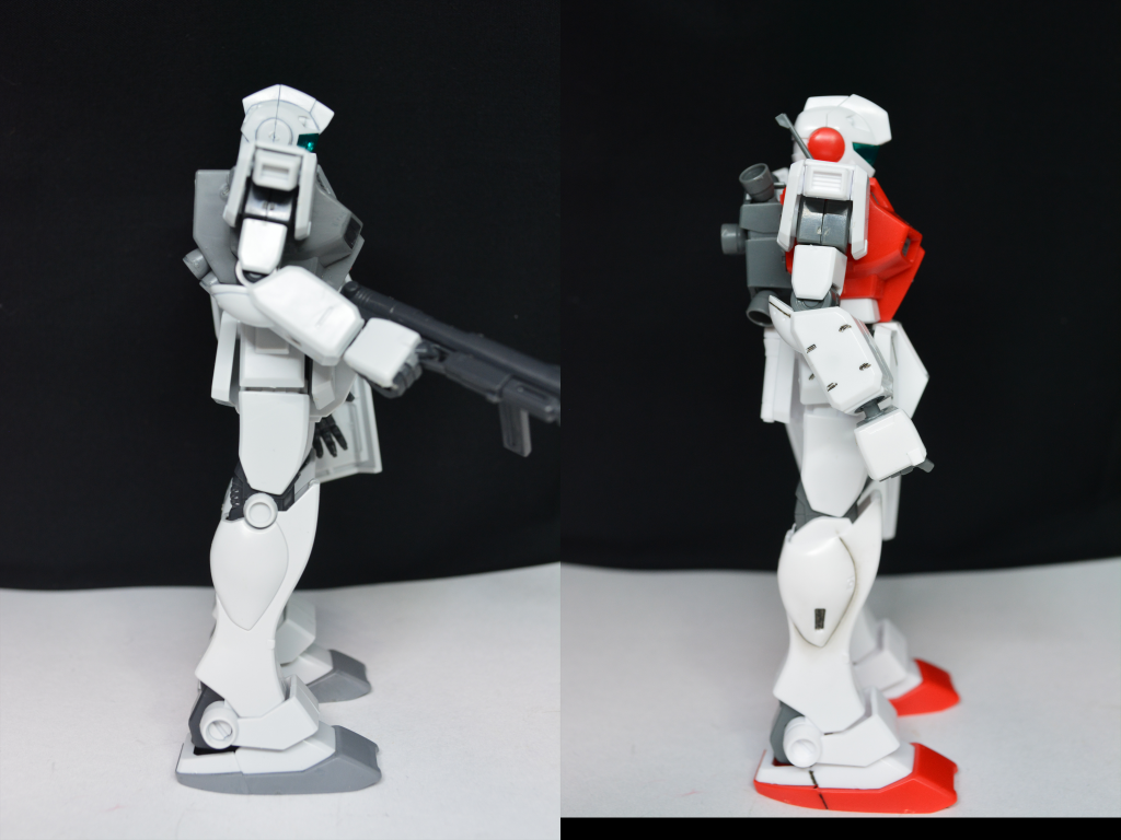 ## 横からの比較 その1
ジムD型とジム・コマンドは同じ系列なので概ね同じ外見です。
違いは膝関節のフィールドモーター蝶番モールド、ダム(ふくらはぎの意)横のスラスターです。