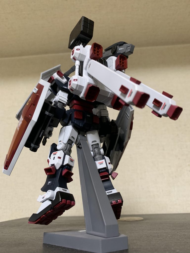 サンダーボルト–3枚目/制作者：P-man