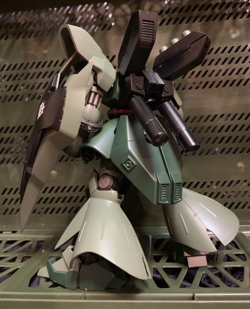 HGUC サザビー–4枚目/制作者：じゅーきち