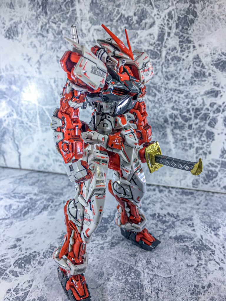 アストレイレッドフレーム–4枚目/制作者：こうま