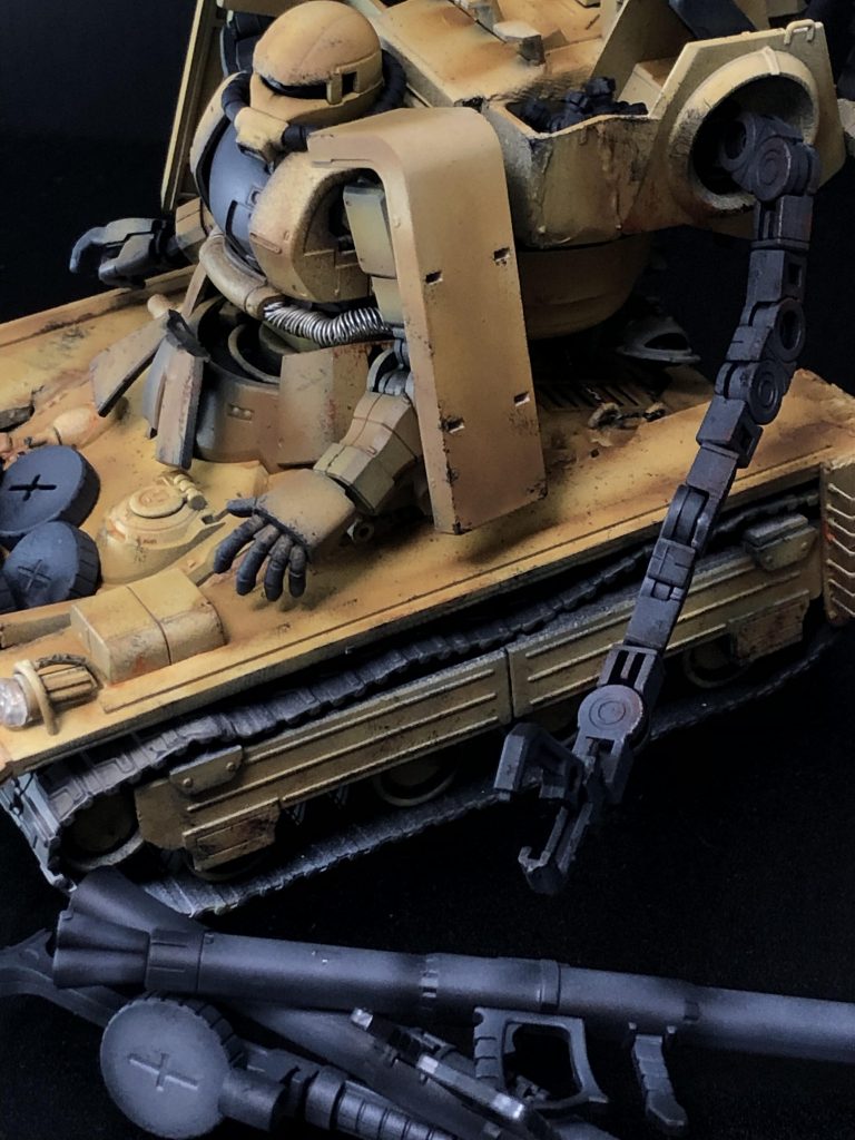 積み込み中。
アームの操作も慣れれば簡単さ。