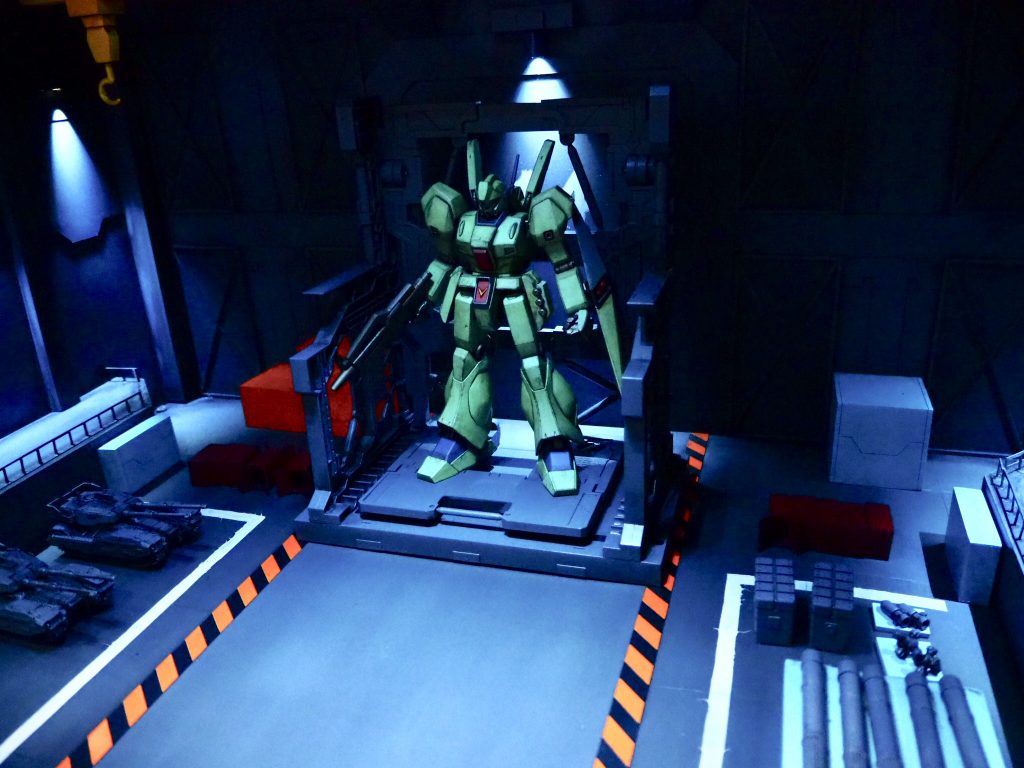 第14番格納庫–7枚目/制作者：ヤマクロス