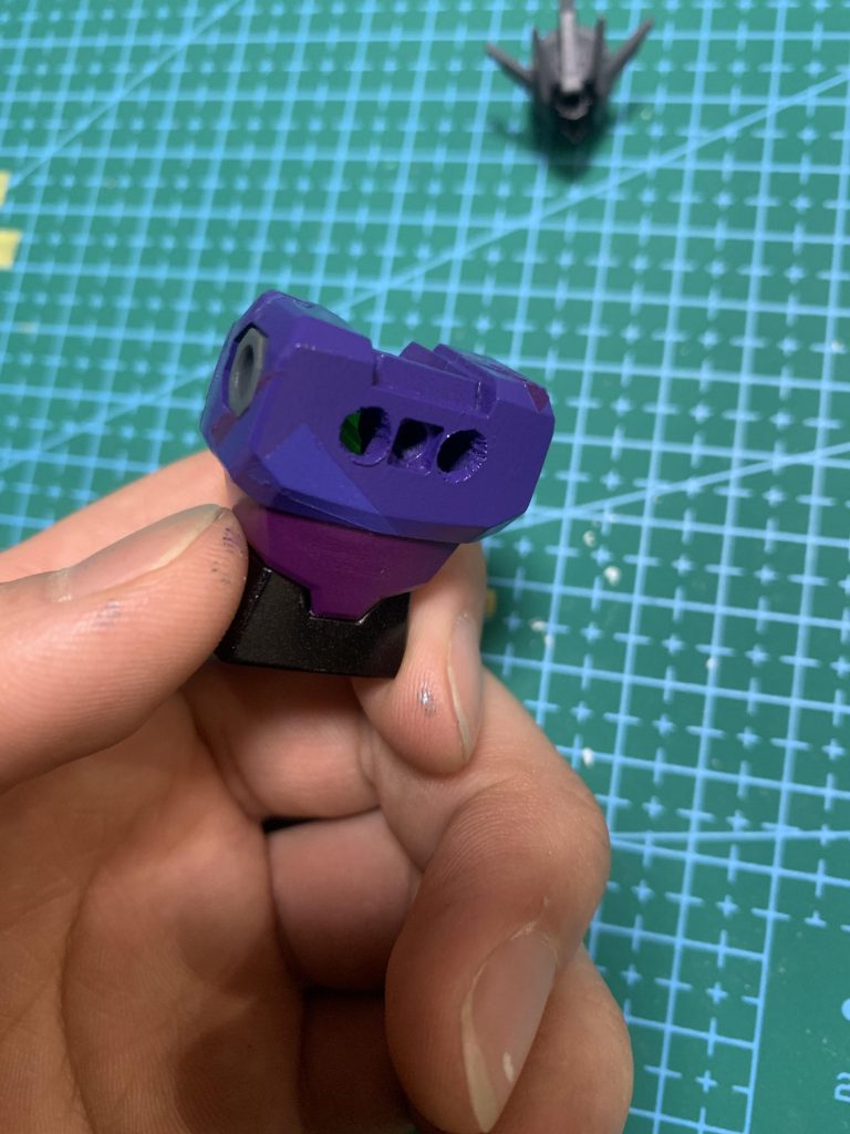 バックパック接続のためのジョイントは、デザインナイフで掘りました!