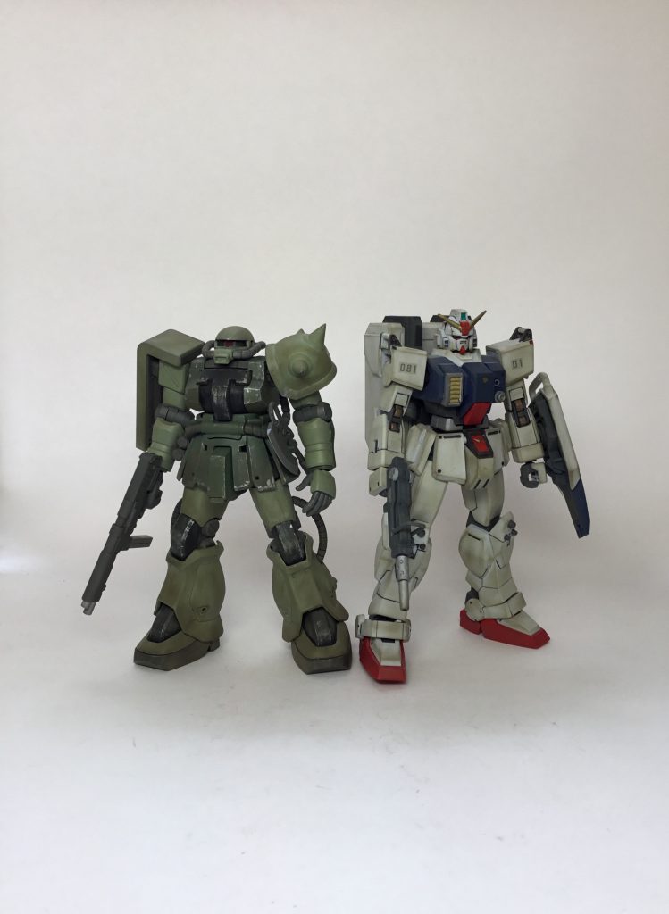 おまけ
初めてウェザリングした陸ガンと比較