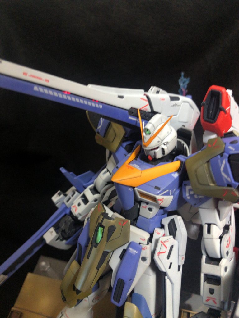 ロングレンジキャノンはLEDを仕込み、原作でのビームチャージを再現しました(´∀｀=)