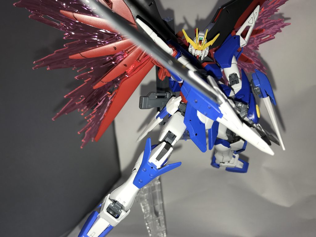 アンビテクストラスフォームです。
結構キツイですが両手持ち可能です。