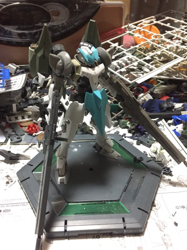 #GN-セルペンテ#
初期型塗装前です。初期型は、遠距離砲撃をテーマに製作した機体でした。