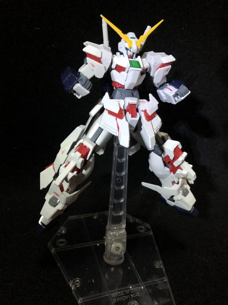 RGシステムよろしく、サイコフレーム部がさらに赤く発光し機動性、強度が上がる。俺は知っているんです。主人公補正のもと、一番強いのは自己強化型の特性だってことをね!思いの力で強くなり続けるわけだ。