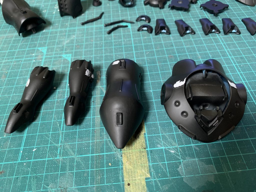 黒サフ1500でしっかり表面出し❗️