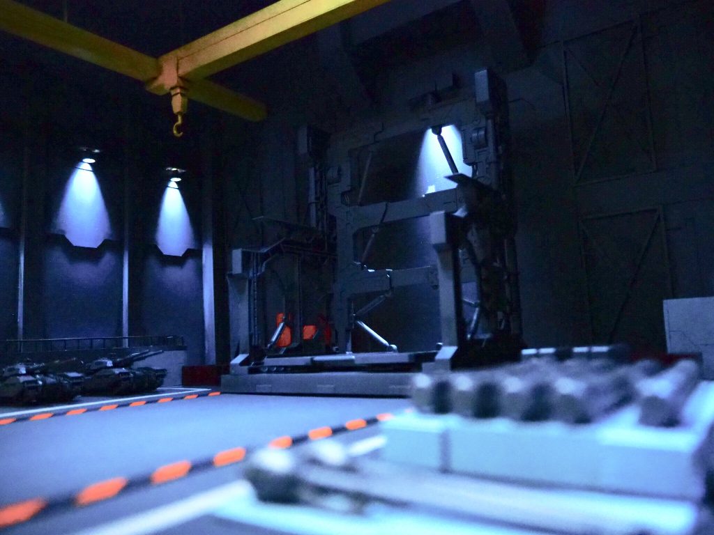 第14番格納庫–5枚目/制作者：ヤマクロス