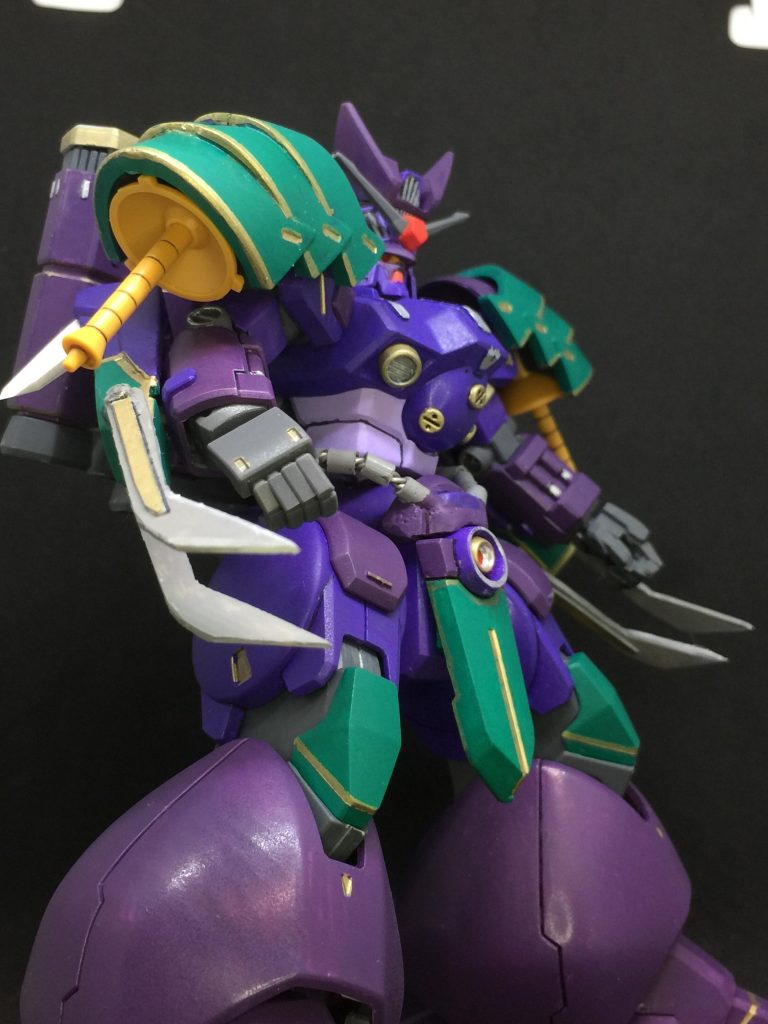 全てを撃ち放ったあとの近接武器クローネイルをプラ板で作成。