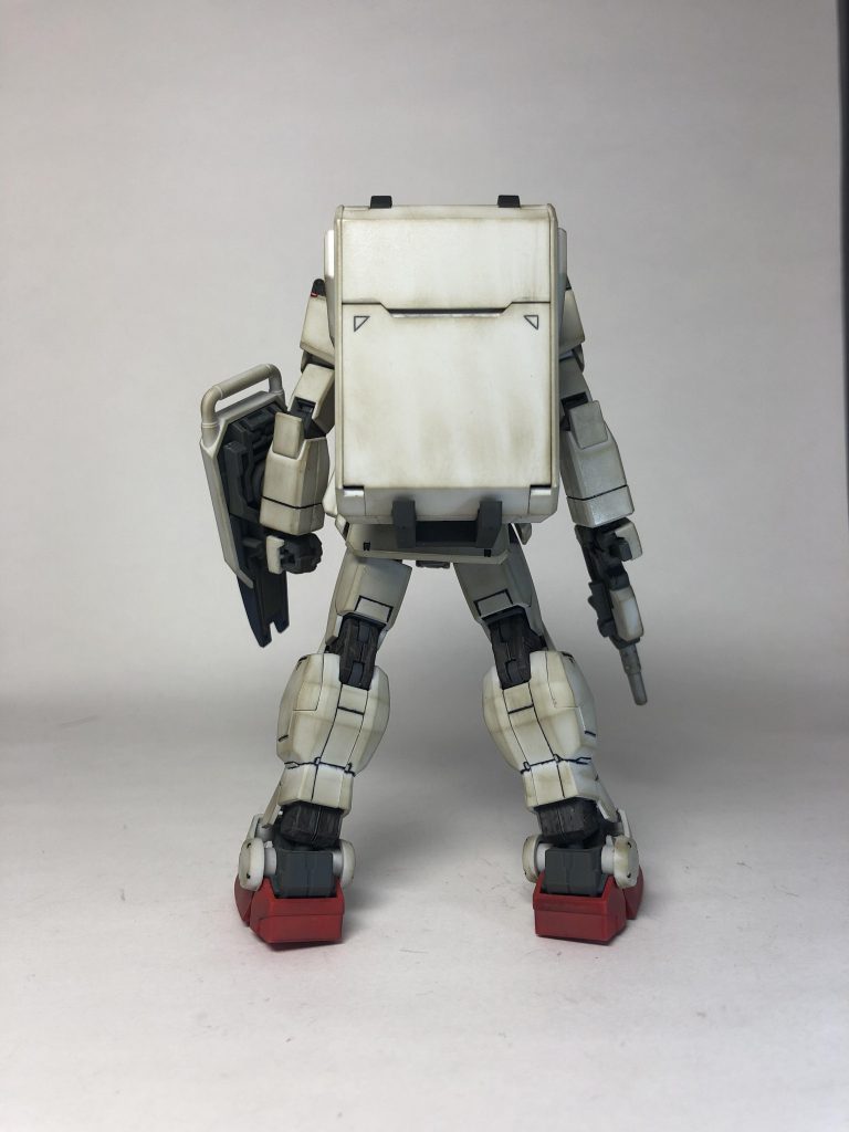 後ろから



ポージング