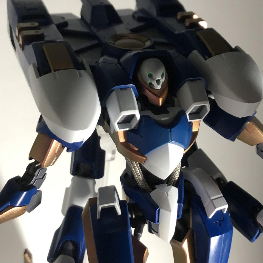 お目々が小さいので塗るの大変でした。