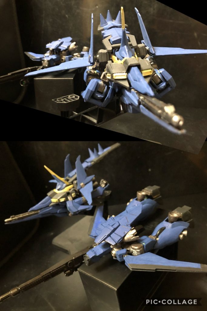 ハマーン様「ほう、実に興味深い話だな。」
oyz「!!!(;゚Д゚i|!)
ハ、ハマーン様!!いつからそこに!?」
ハマーン様「なにやら解説を始めたあたりからだな。ところで見ない顔だな。」
oyz「ハッ!お初にお目にかかります。私、GUNSTARDOM所属、可変開発室の室長をしております、oyzと申す者です。この度、GUNSTAで“連邦対ジオン”が開催されると聞き、このネオ・ジオンに馳せ参じた訳にございます。」
ハマーン様「ほう、このハマーンの傘下に入ると申すか。それは良い心がけだな。それでこのバウの開発をしたという訳だな?」
oyz「ハッ!左様にございます。」
ハマーン様「しかし...。グレミーの奴からはその様な話は聞いてはおらんな...。」
oyz「ええっ!!?内密の話だった!!?Σ(゚Д゚;)」
ハマーン様「案ずるな。今の話は私が聞いていなかったという事にすれば良かろう?」
oyz「!!Σ(゚Д゚)yなんとーーっ!流石です、ハマーン様ーっ!!」
ハマーン様「では解説を続けるがよい。」
oyz「はっ!!!かしこまりましたーっ!」