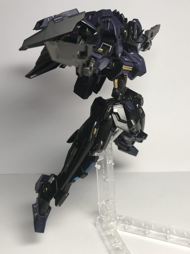 ブレードライフルで!!
もちろんソード状態にできますよ!
設定
こちらも厄災戦時の物になっており牽制やミサイル迎撃などによく使われる。
弾がなくなったら投げつけたり切ったりできる