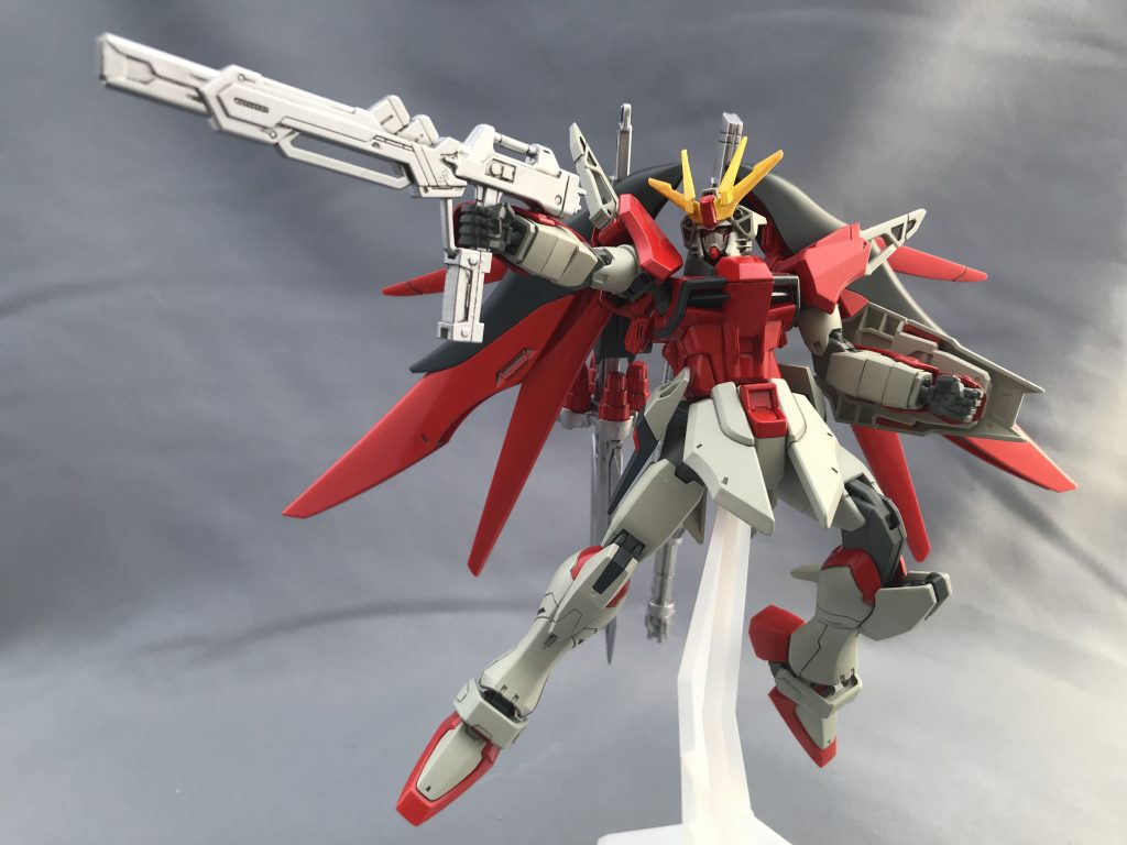 オープニングのストライクのポーズで