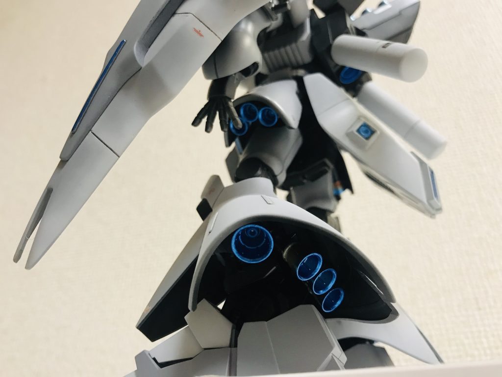 サザビー1/144–3枚目/制作者：shibu69Art works