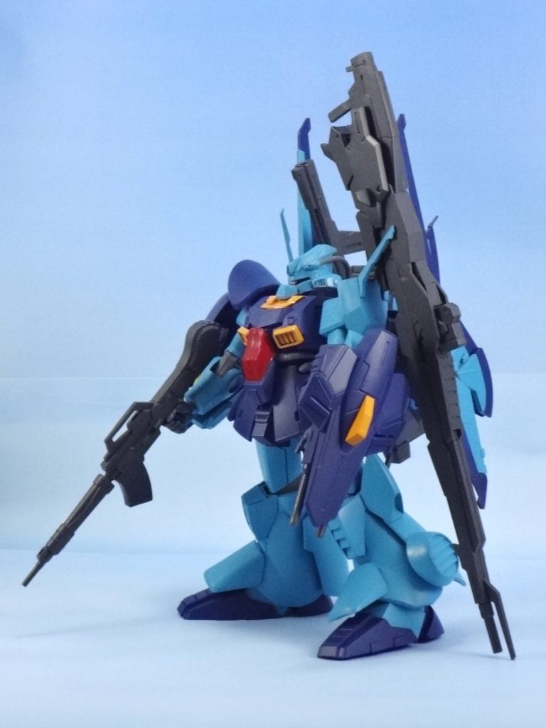メガランチャーはイースタンウェッポンのライフルとライトニングBWS Mk-Ⅲの機首を合体。