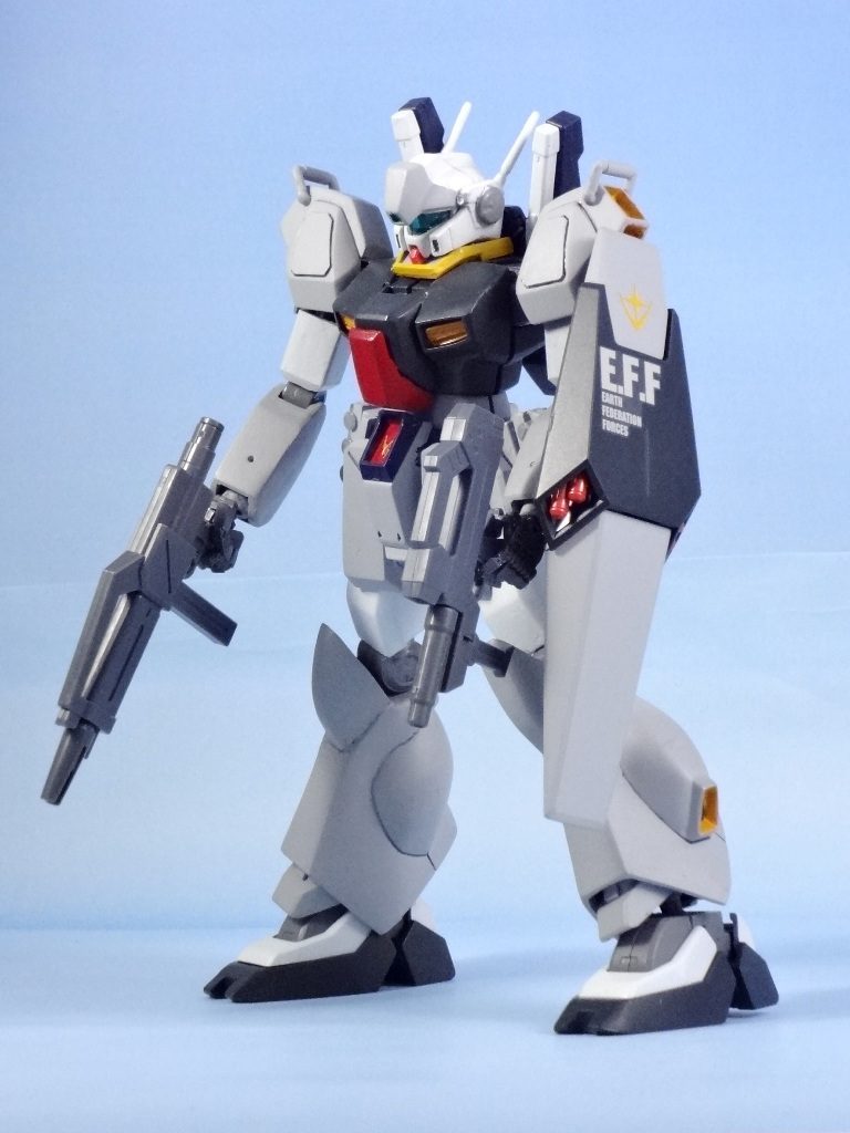 正面
ジェダと同様に製作。ただし胸部ダクトの角度を変更。