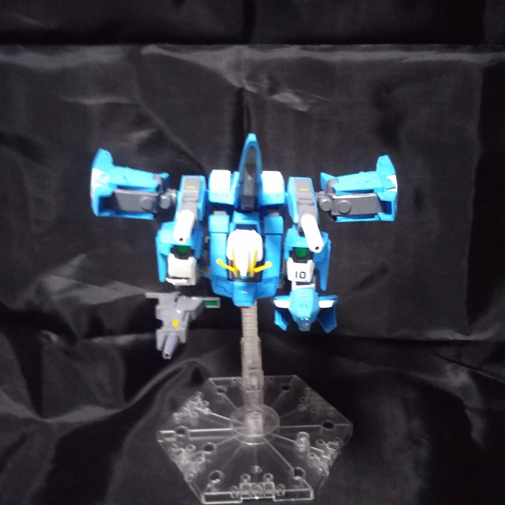 変形正面、なんか違う？
厚みがあるな？