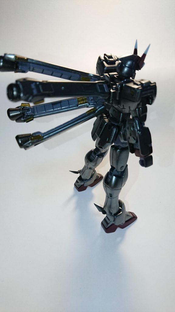 コア・ファイターのスラスター部分はコトブキヤのディテールアップパーツに置換してます。