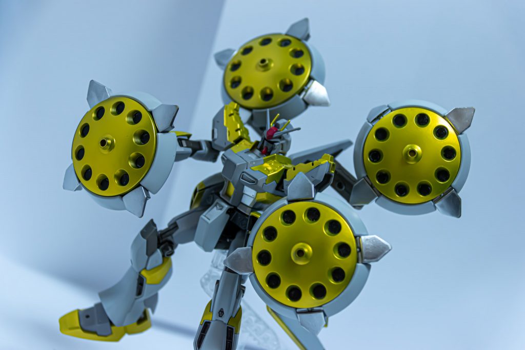 全問一斉射
圧倒的な攻撃力を誇るもののエネルギー消費が激しいため多くは使用できない。

最後までご覧いただきありがとうございました。